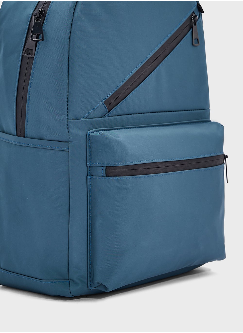 buy-seventy-five-backpack-set-with-pouch_tua