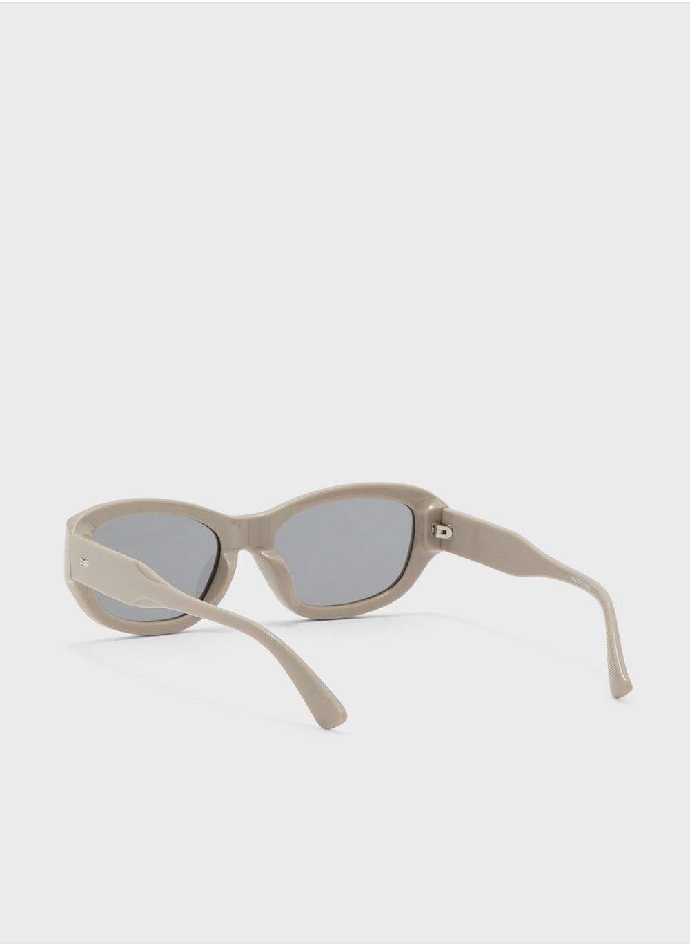 buy-ella-angular-wayfarer-sunglasses_dbu