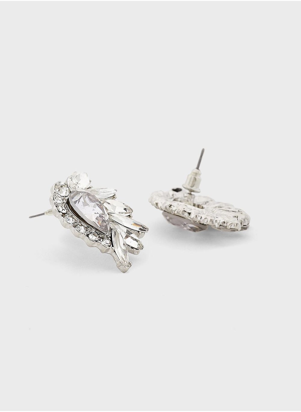 buy-ella-limited-edition-by-namshi-chunky-embellished-stud_w3m