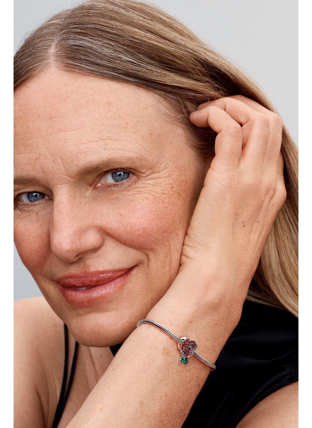 buy-pandora-rose-sterling-charm_wtr