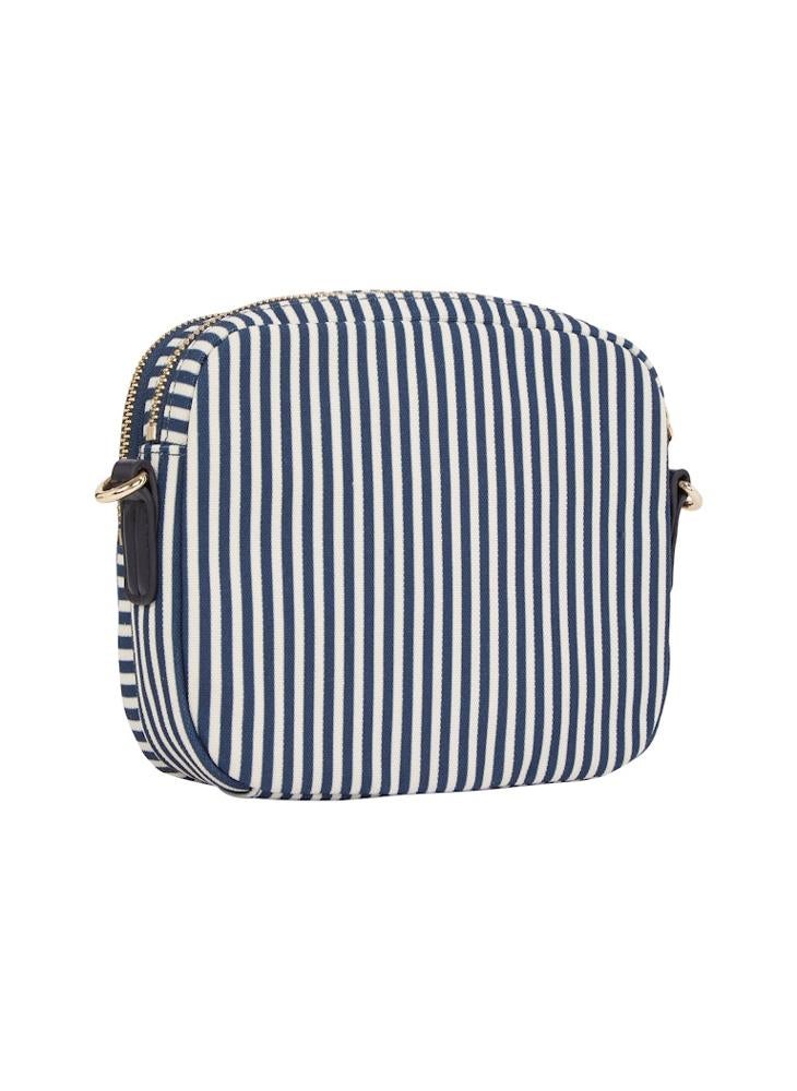 buy-tommy-hilfiger-poppy-summer-camera-bag_b1u