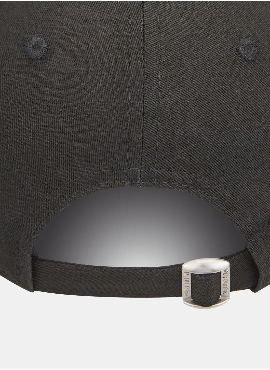 buy-new-era-men-s-los-angeles-lakers-metallic-outline-9forty-cap_l4o