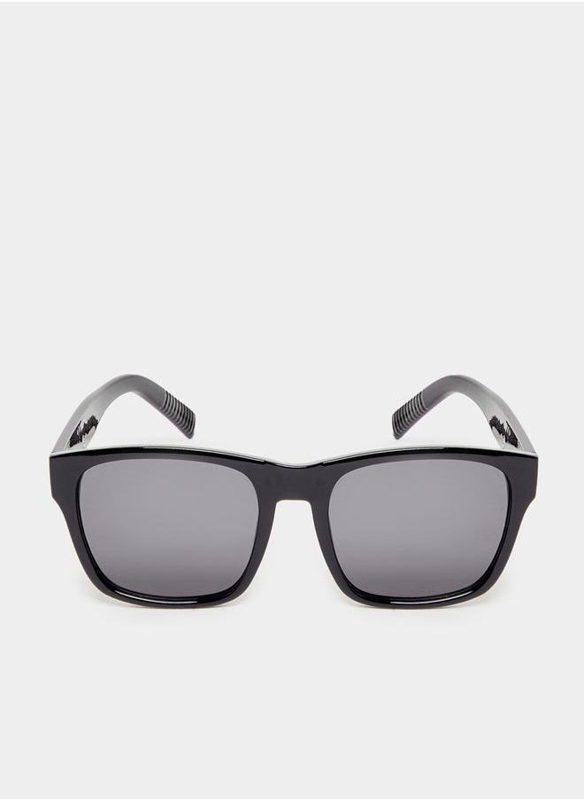 buy-styli-solid-square-embossed-printed-detail-sunglasses_t3q