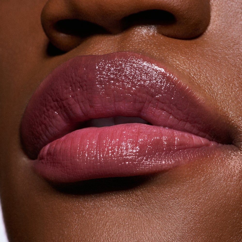 buy-mac-cosmetics-glow-play-tendertalk-lip-balm-freak_dmn