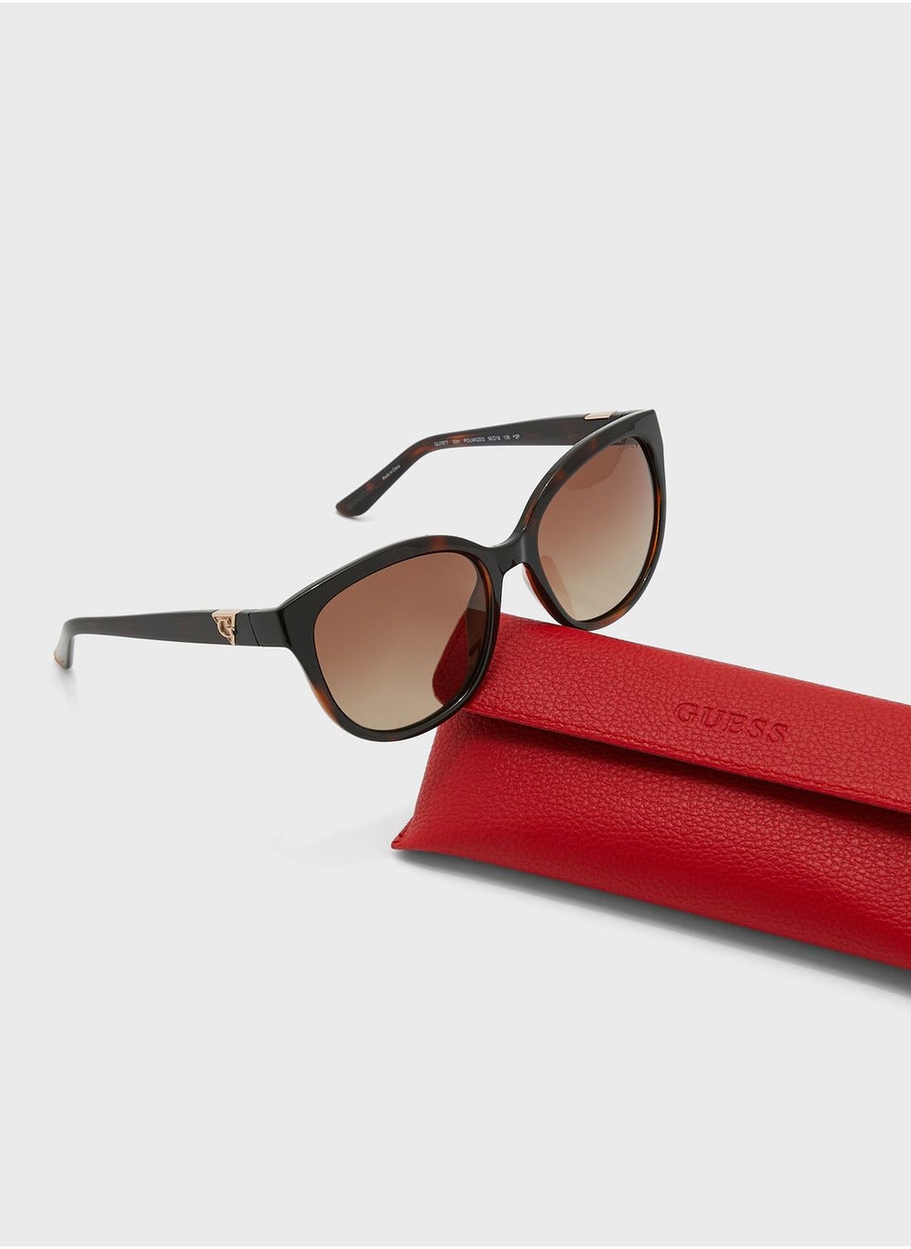buy-guess-injected-shaped-sunglasses_bl1