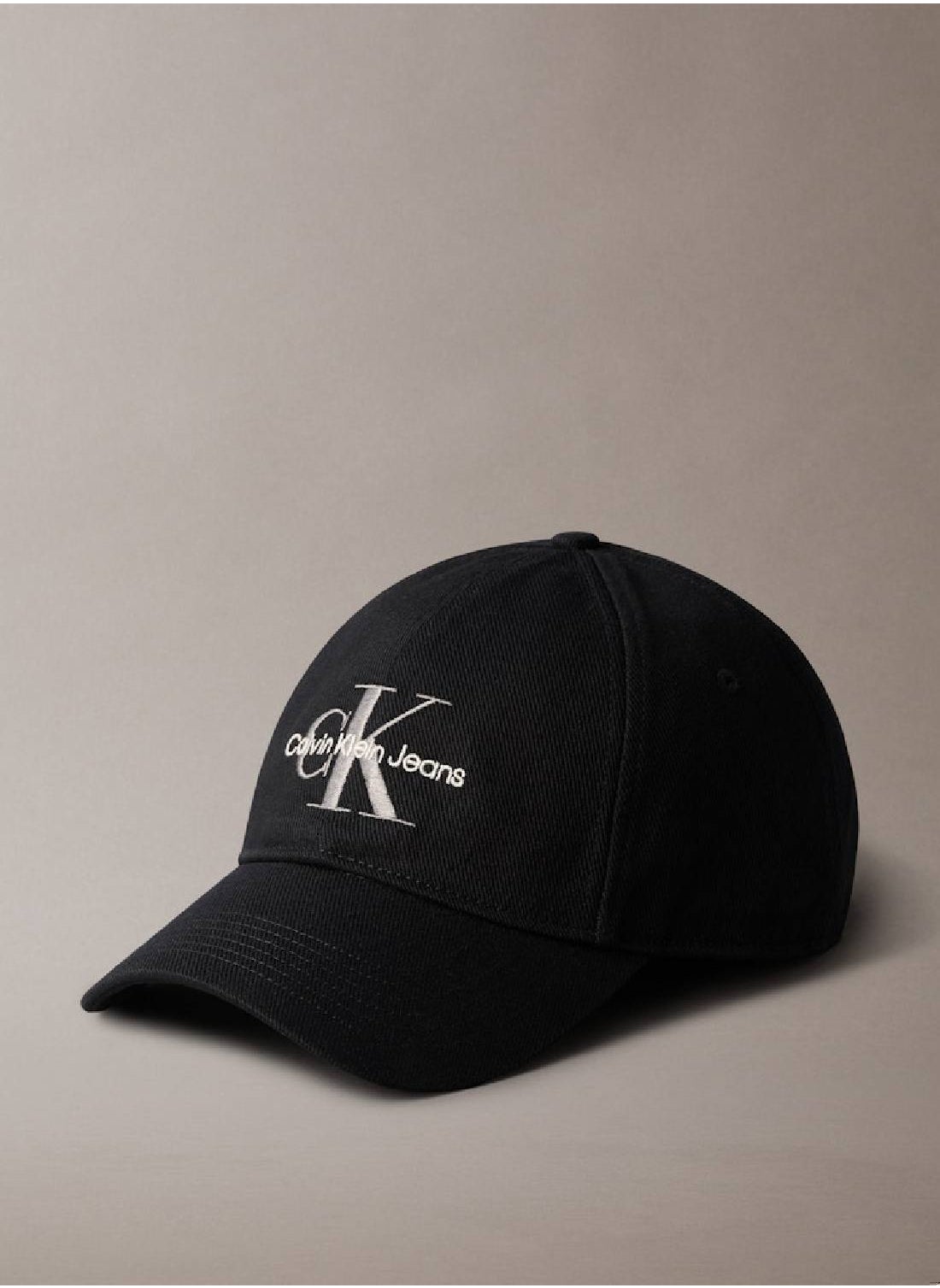 buy-calvin-klein-jeans-men-s-twill-logo-cap-cotton-black_t9v