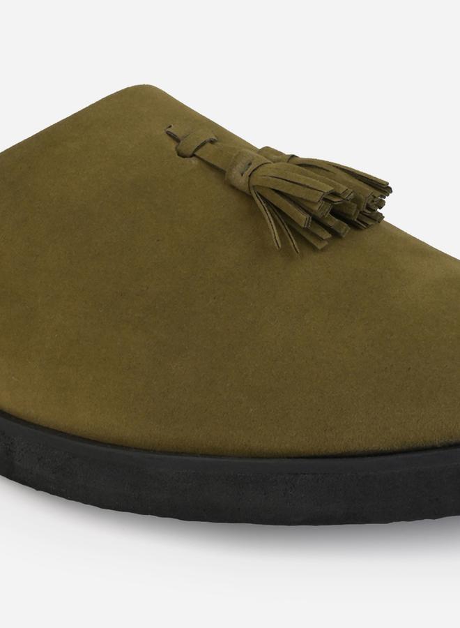buy-styli-styli-suede-clogs-with-tassel-detail_fj8
