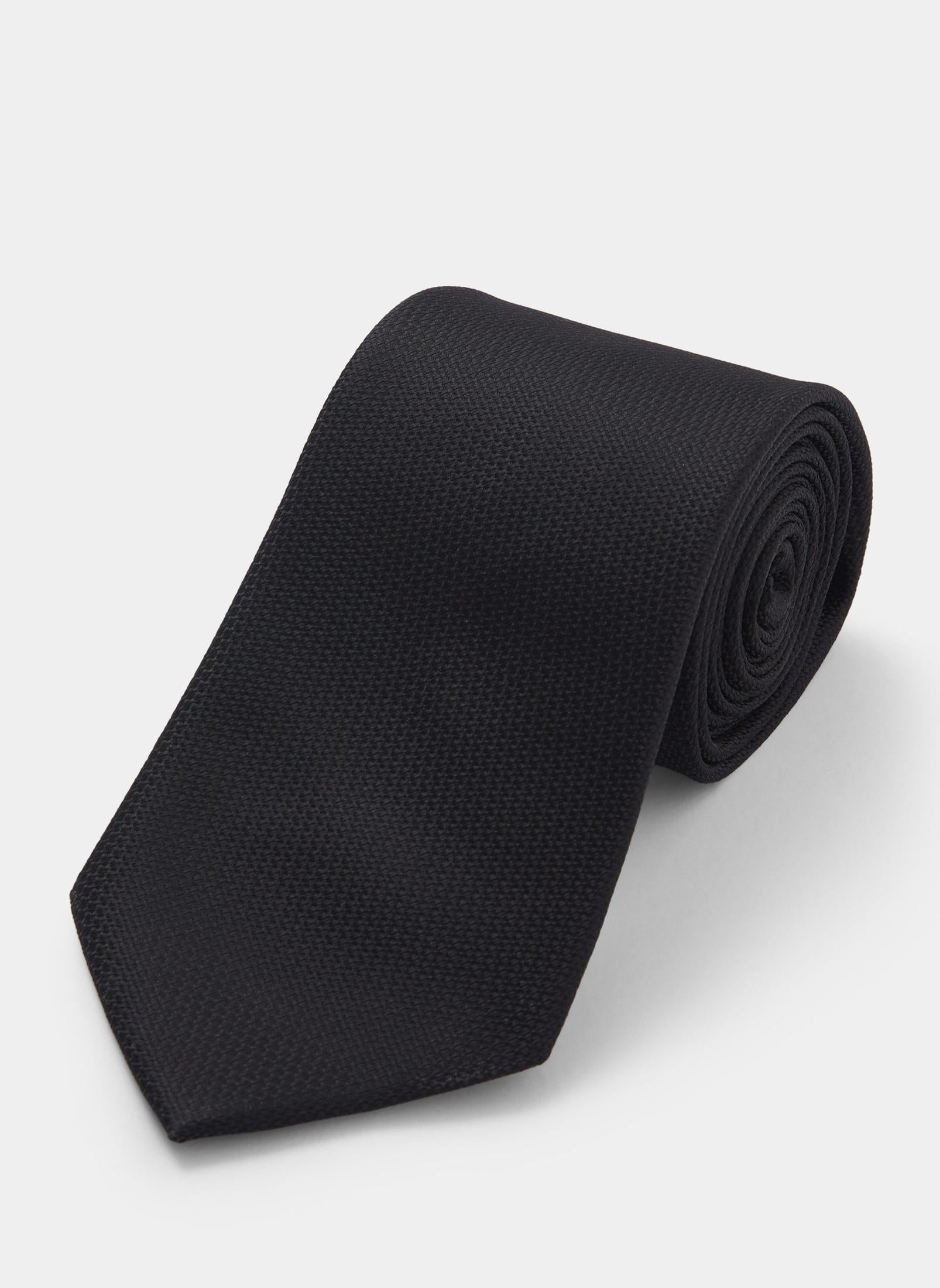 buy-matalan-taylor-wright-black-plain-skinny-tie_7n9