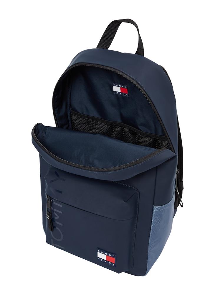buy-tommy-jeans-logo-daily-backpack_kwt