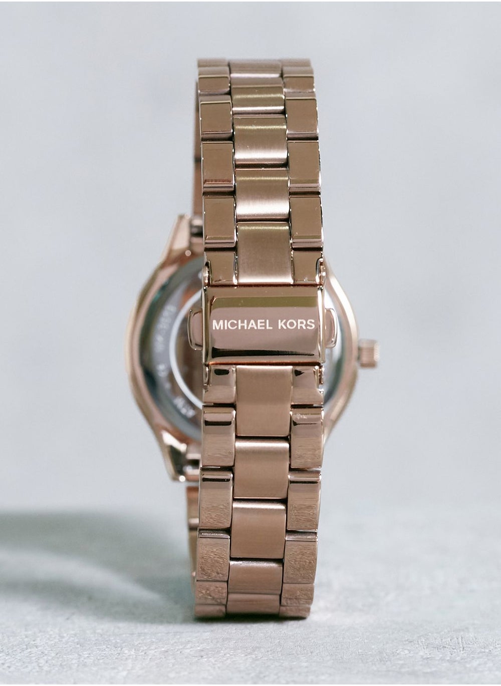 buy-michael-kors-runway-stainless-steel-analog-watch_8wu
