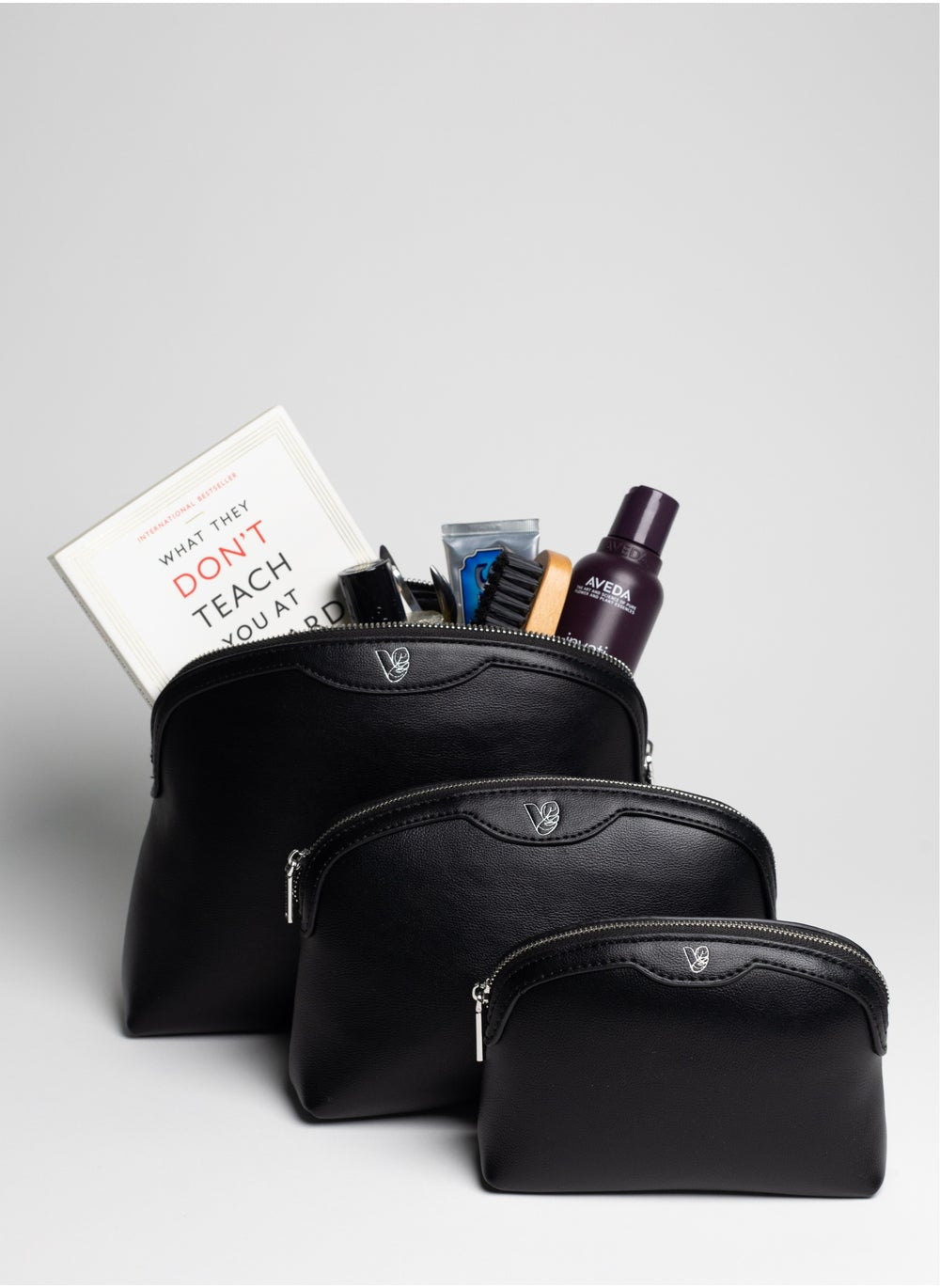 buy-veganologie-kora-travel-pouch-bundle-of-3-in-black_rqf