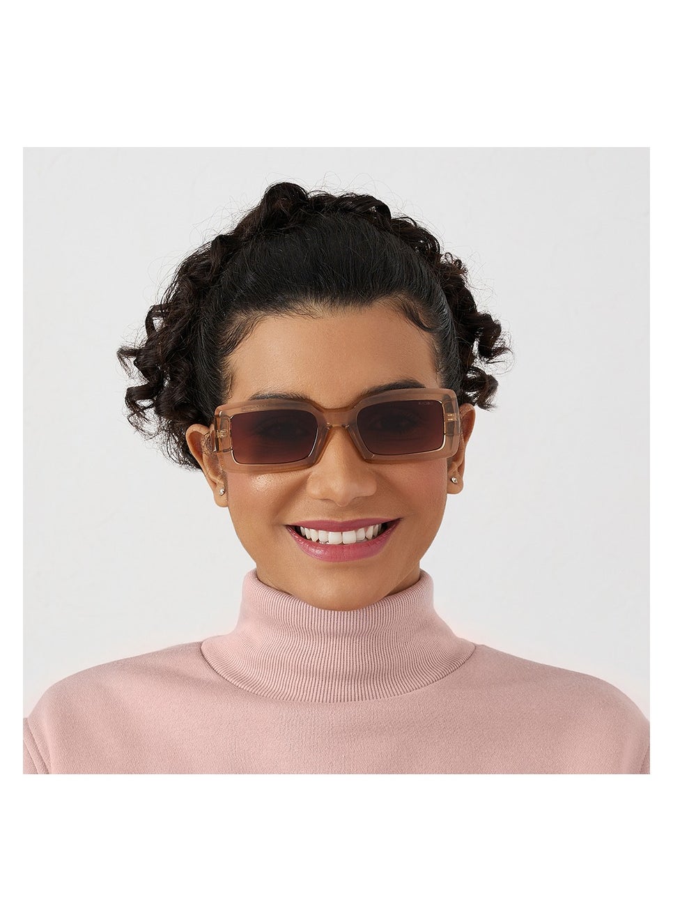 buy-blackout-blackout-zen-women-s-rectangle-sunglasses-with-uv400-protection-beige-brown_941