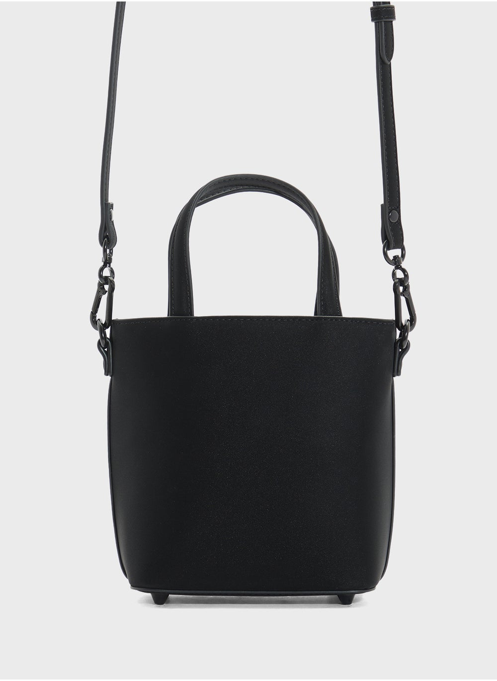 buy-steve-madden-briggy-logo-top-handle-tote_ttx