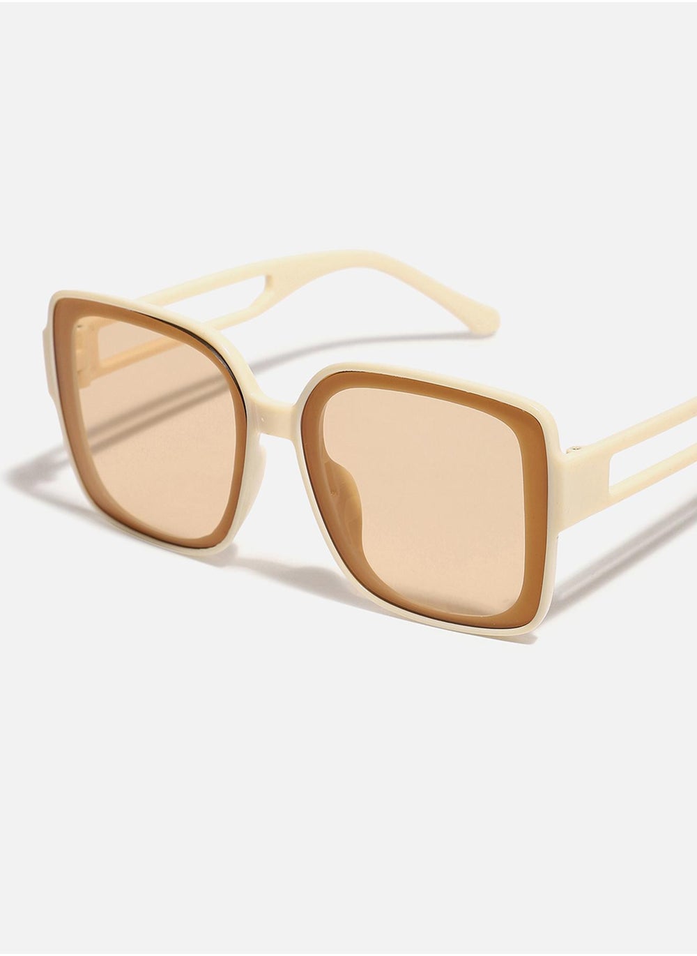 buy-haute-sauce-tinted-lens-with-beige-frame-oversized-sunglass_58y