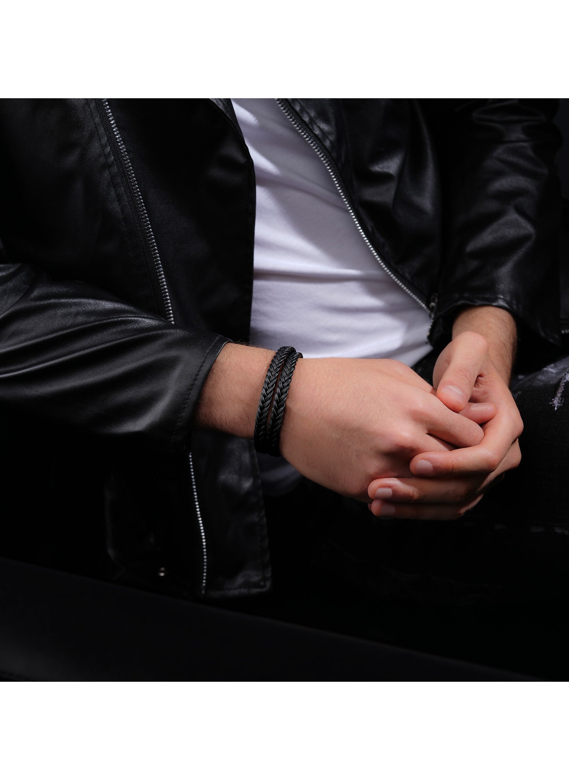 buy-police-braid-black-leather-stainless-steel-gents-bracelet_ik0