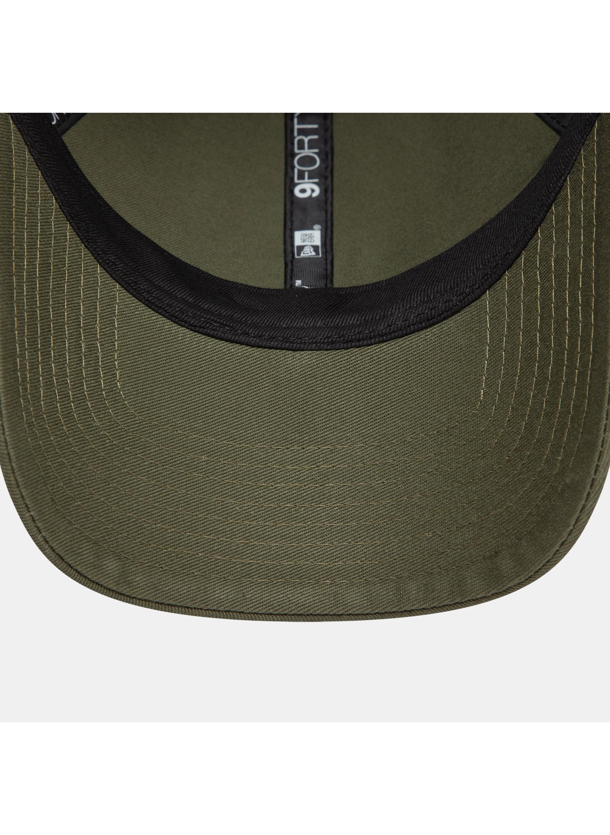 buy-new-era-men-s-badge-9forty-adjustable-cap_0p5