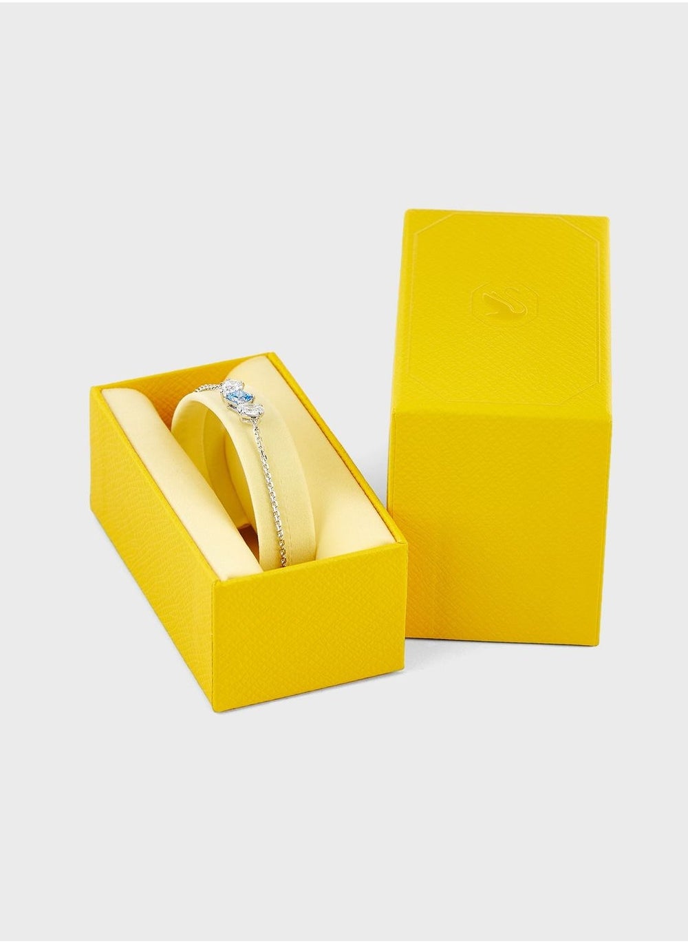 buy-swarovski-mesmera-bracelet_6xt