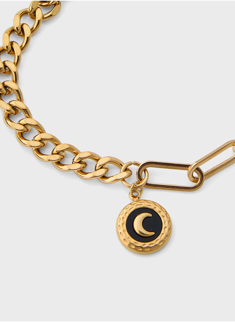 buy-staurtz-cresent-moon-bracelet_qkd