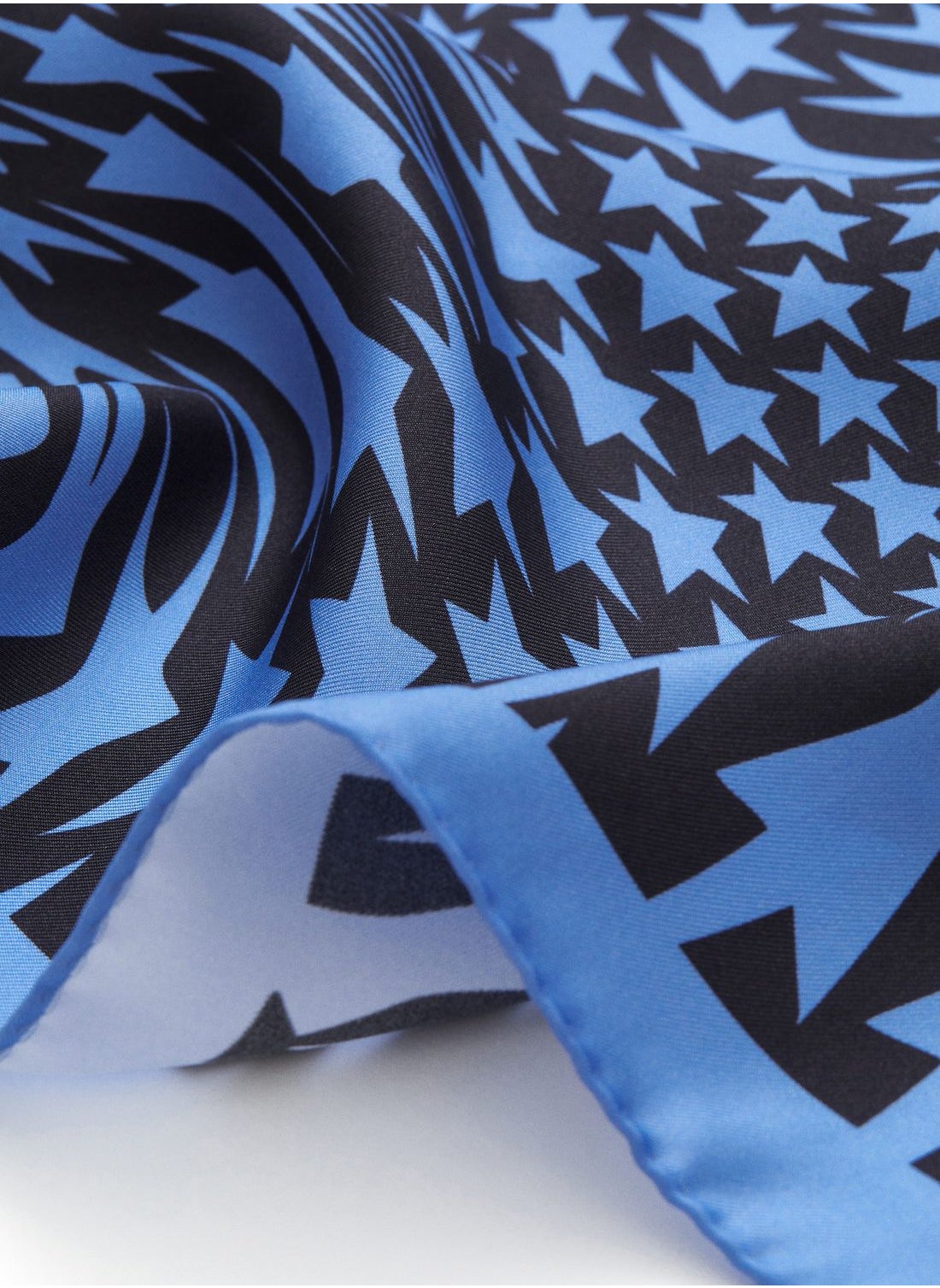 buy-h-m-swirling-star-scarf_gr9