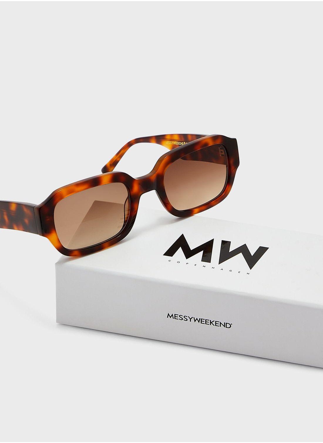 buy-messyweekend-downey-shape-sunglasses_643