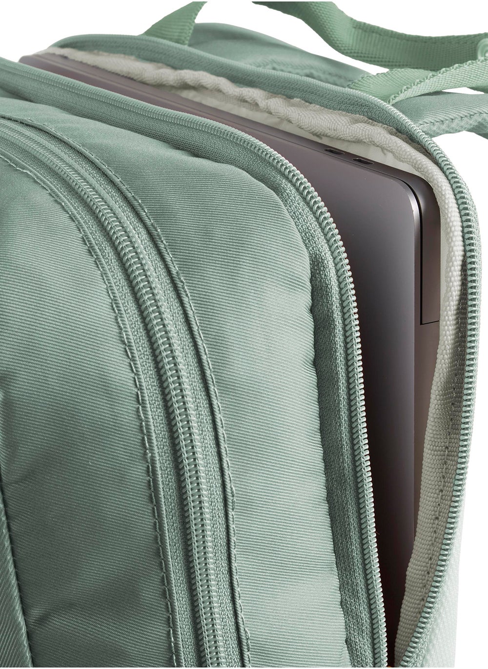 buy-puma-medium-phase-college-backpack_maq