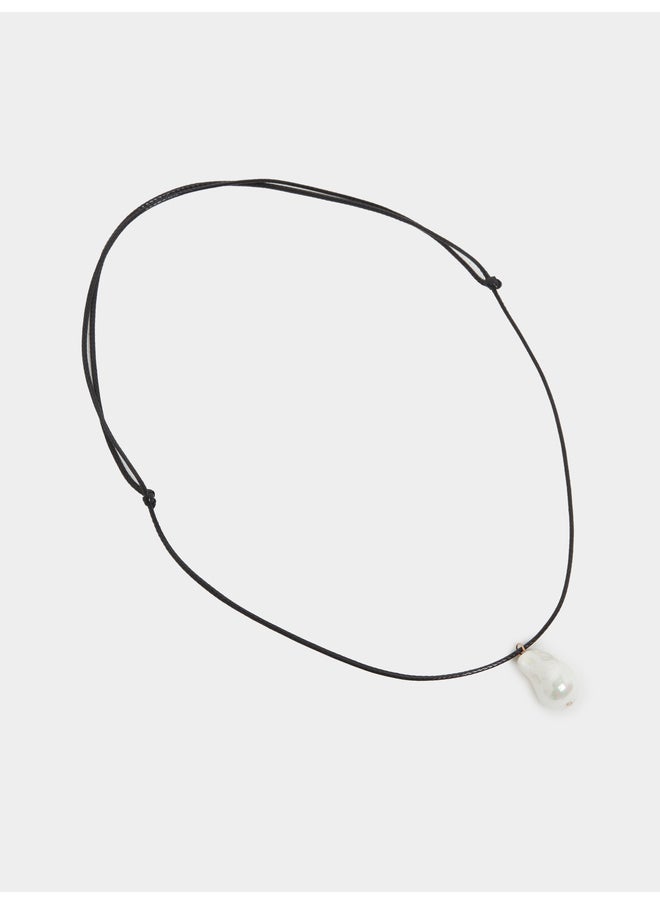 buy-styli-styli-pearl-pendant-necklace-on-cord_tfy