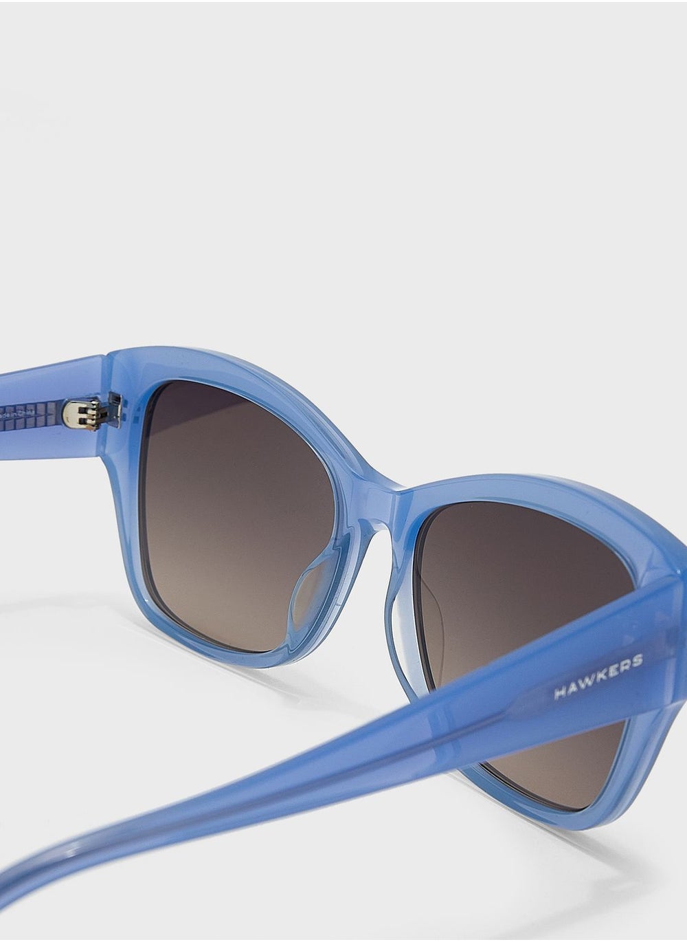 buy-hawkers-bhanu-sunglasses-lens-size-54-mm_lsh