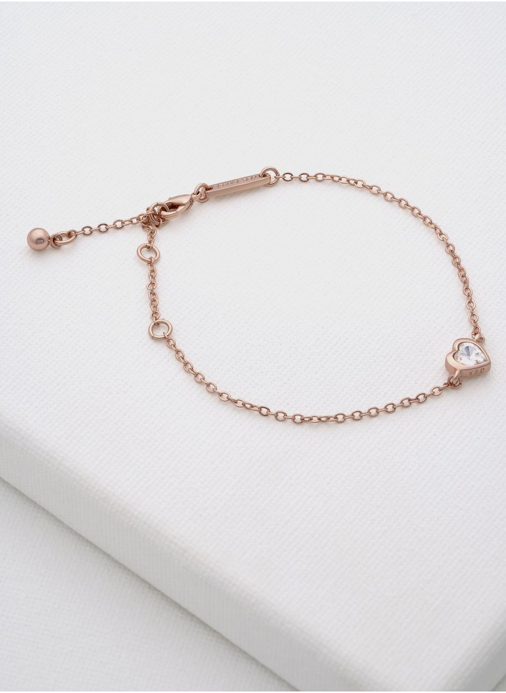 buy-ted-baker-hansa-crystal-heart-bracelet_unq