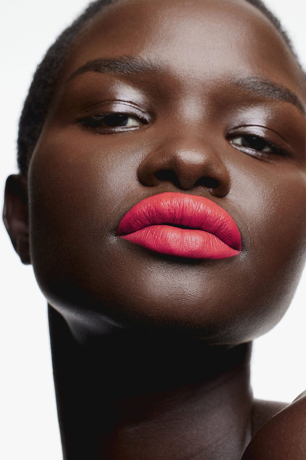 buy-h-m-matte-lipstick_jzp