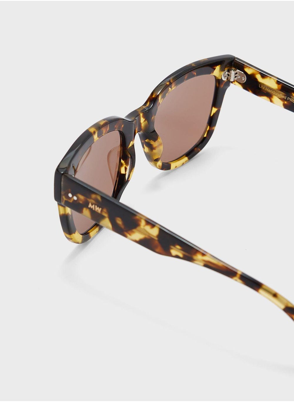 buy-messyweekend-liv-sunglasses_bdt