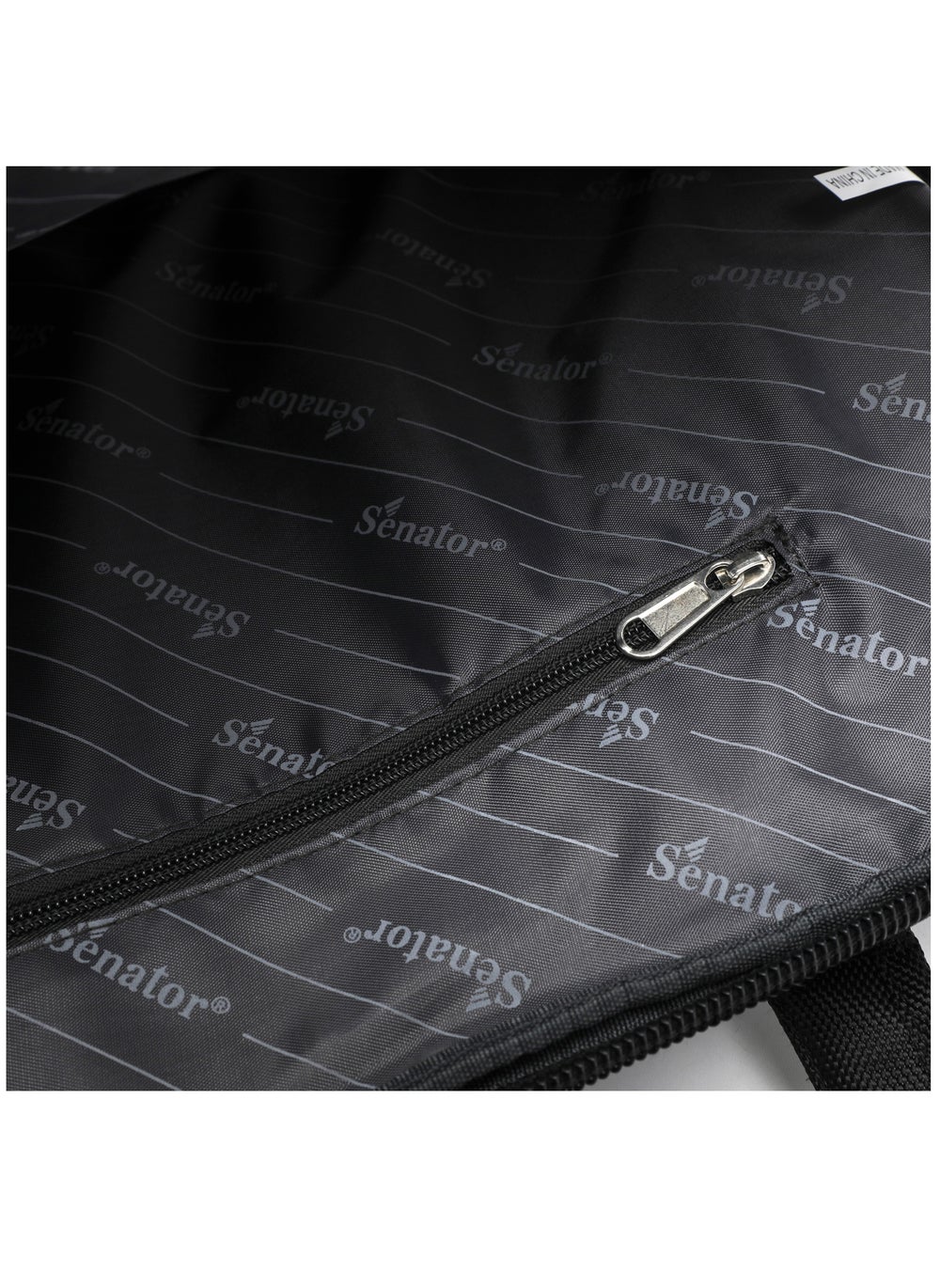buy-senator-laptop-carry-bag-16-inch-nylon-lightweight-expandable-and-adjustable-shoulder-straps-business-professional-travel-computer-case-for-college-school-students-kh8071-black_zdp