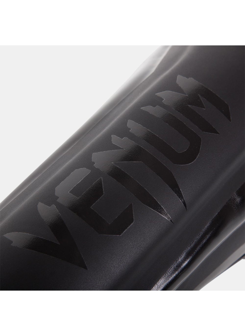 buy-venum-elite-boxing-shin-guards_x9w