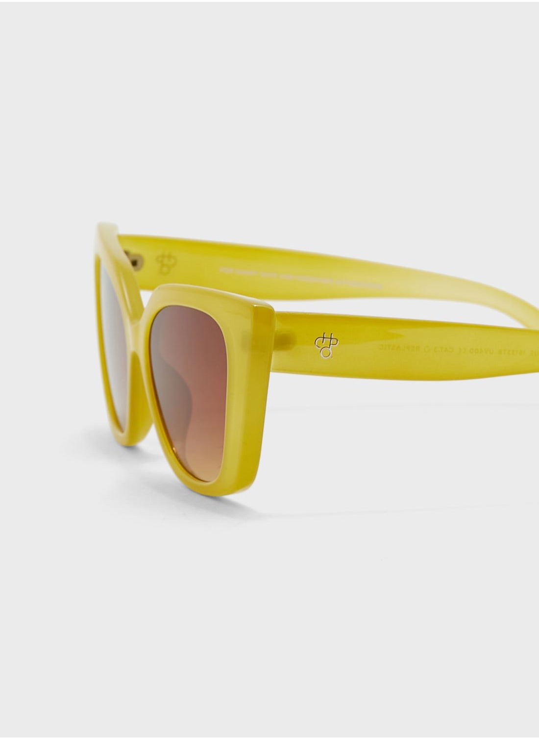 buy-chpo-sue-sustainable-sunglasses-made-of-100-recycled-materials_jwd