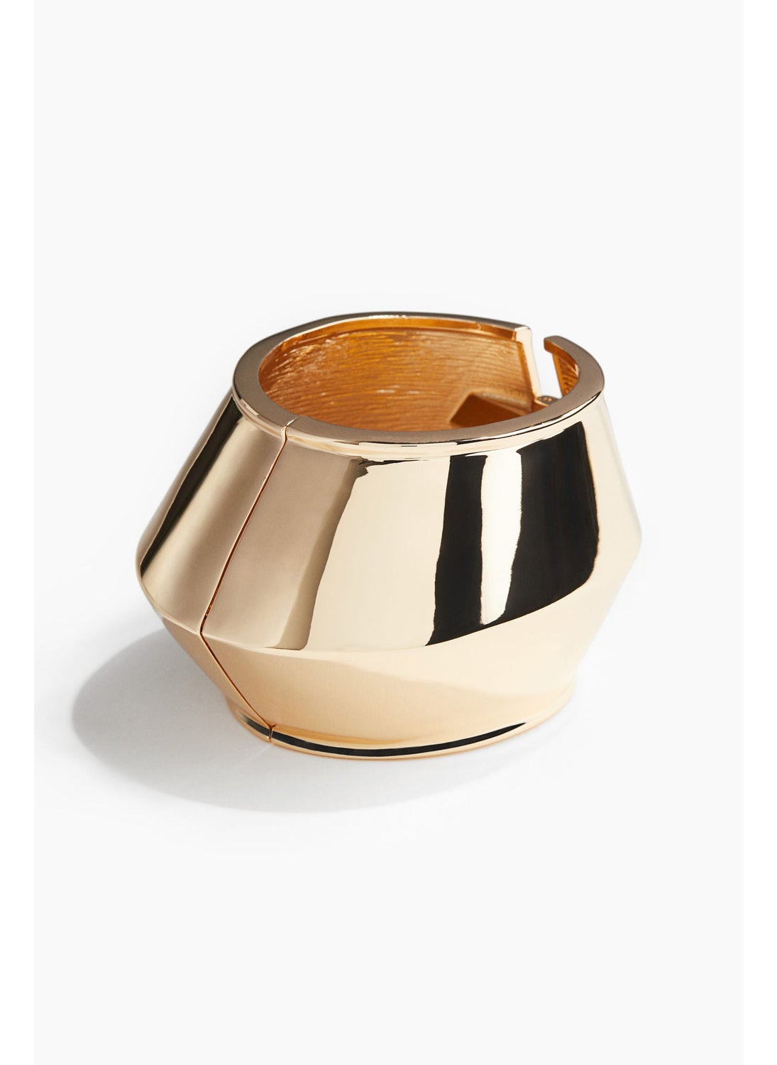 buy-h-m-chunky-cuff-bracelet_9n7