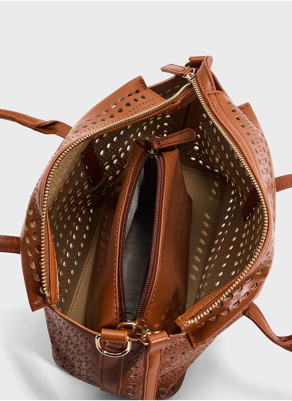 buy-ella-lasercut-tote-bag_ump