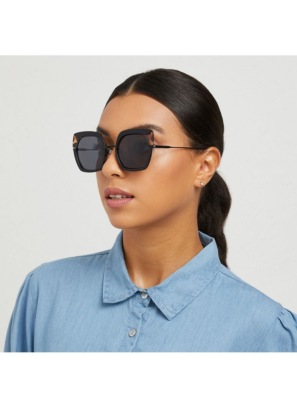 buy-30sundays-snazzy-women-gray-sunglasses-frame-material-metal-acetate-lens-color-gray-frame-color-black-full-rim_d5q