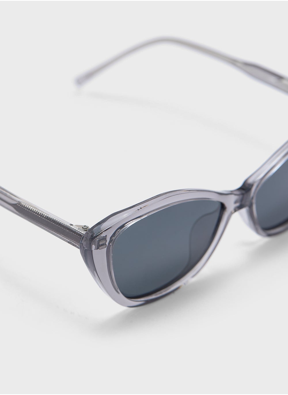 buy-ella-polarized-angular-cat-eye-sunglasses_20w
