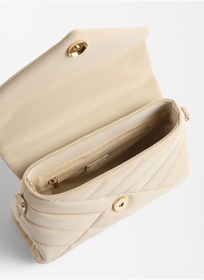 buy-parfois-handbag-with-velvety-texture_llo