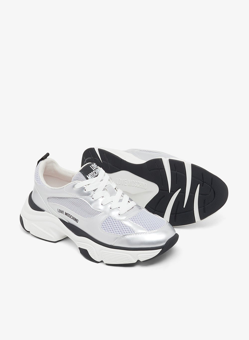 buy-love-moschino-logo-low-top-sneakers_iv7