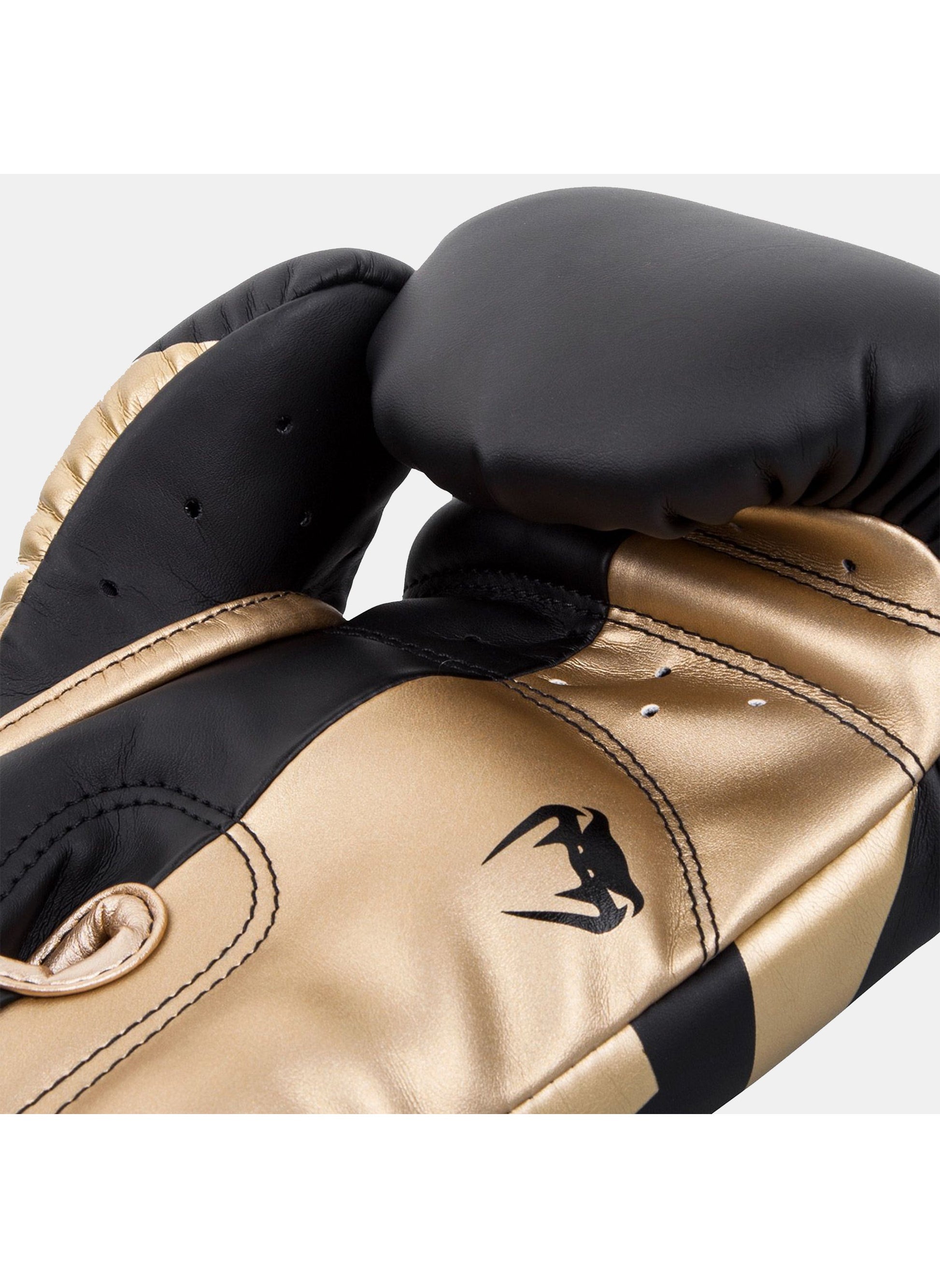 buy-venum-elite-training-gloves_5g3