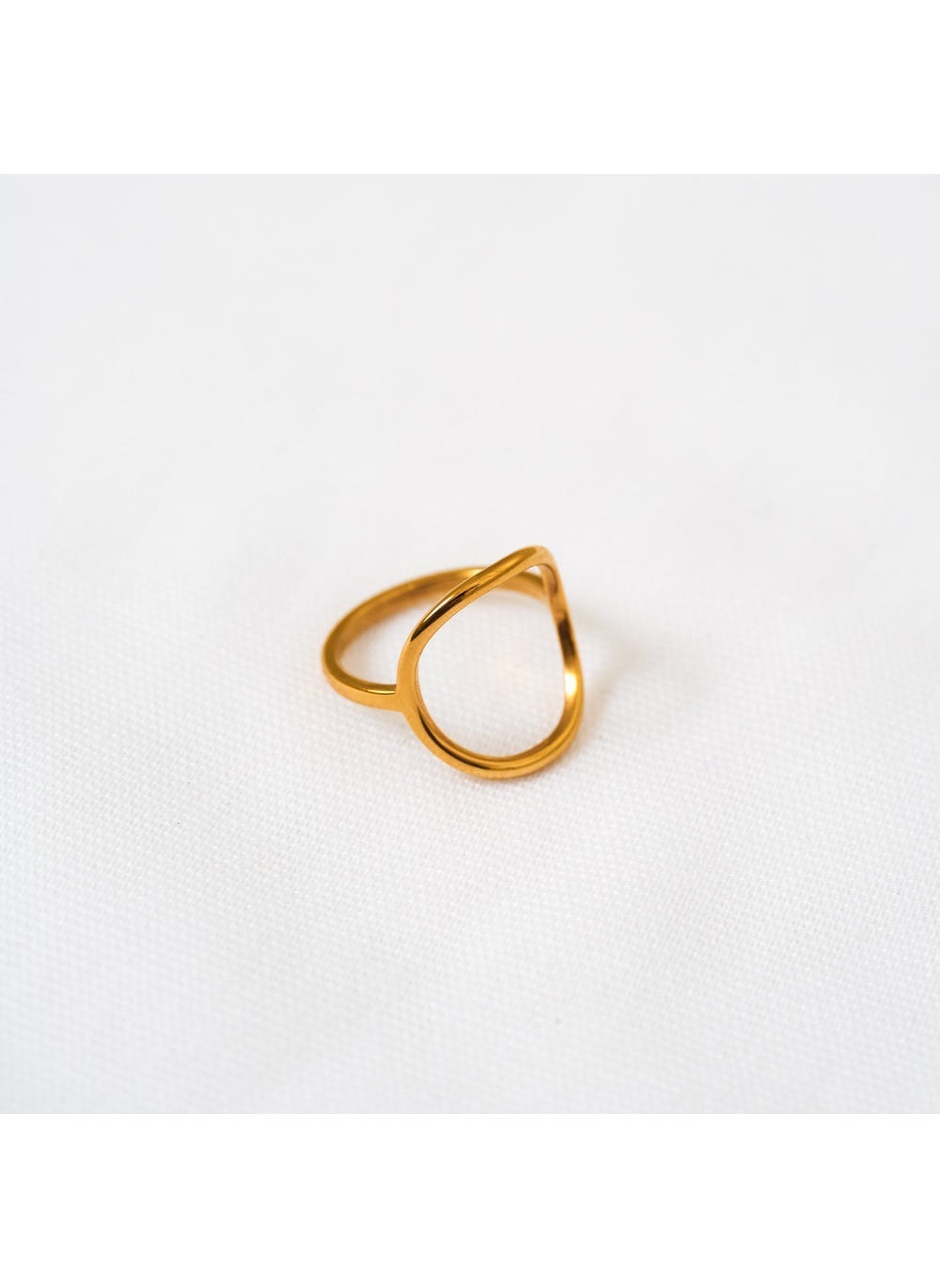 buy-noya-camille-oval-ring_tlc