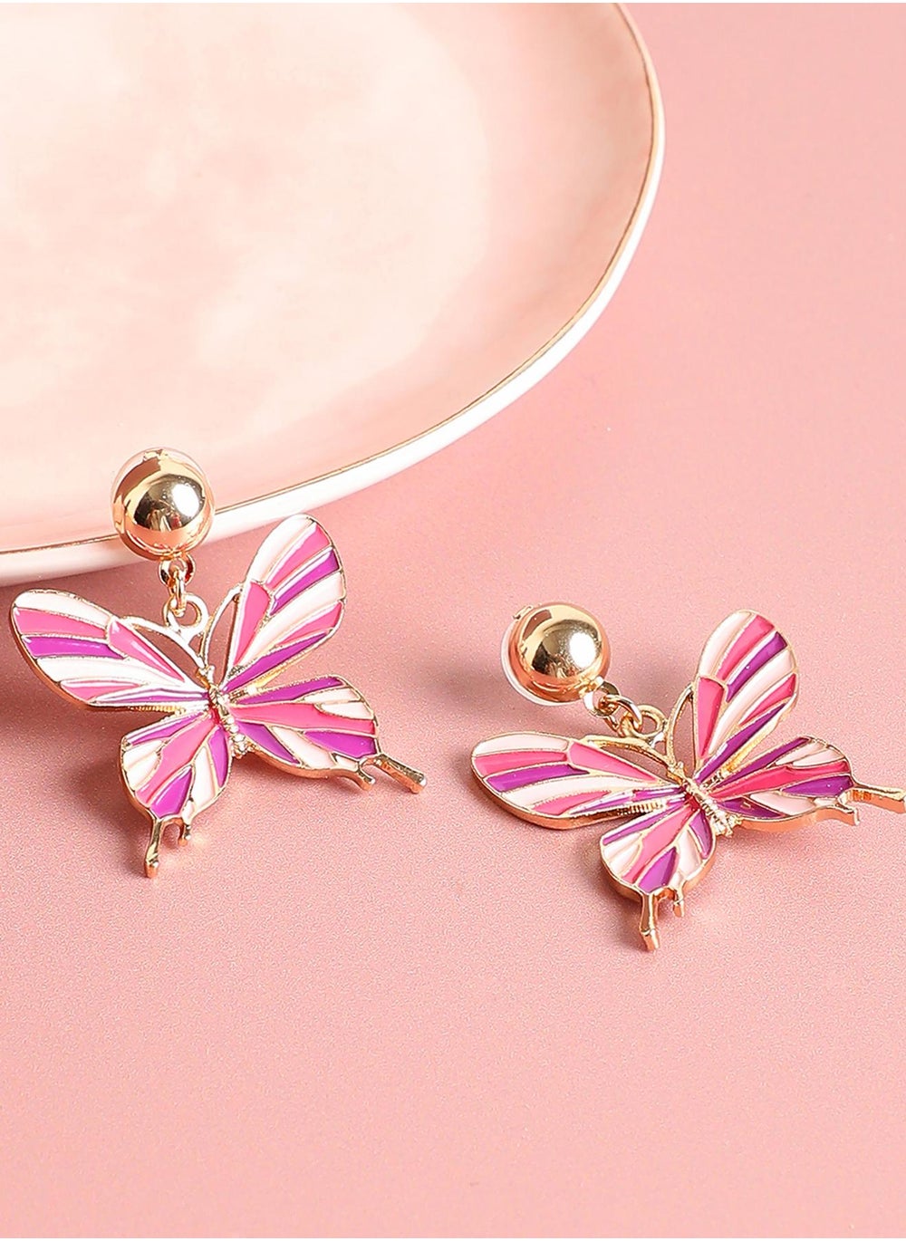 buy-sohi-butterfly-drop-earrings_nks