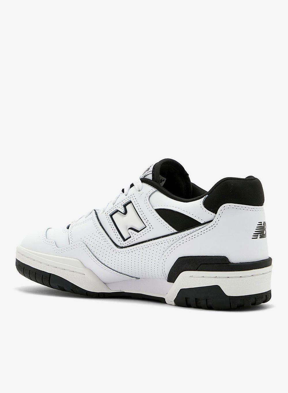 buy-new-balance-bb550-sneakers_3m4