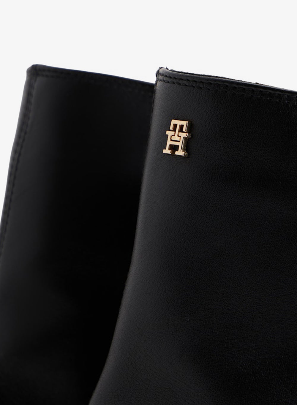 buy-tommy-hilfiger-square-toe-leather-bootie_rv4