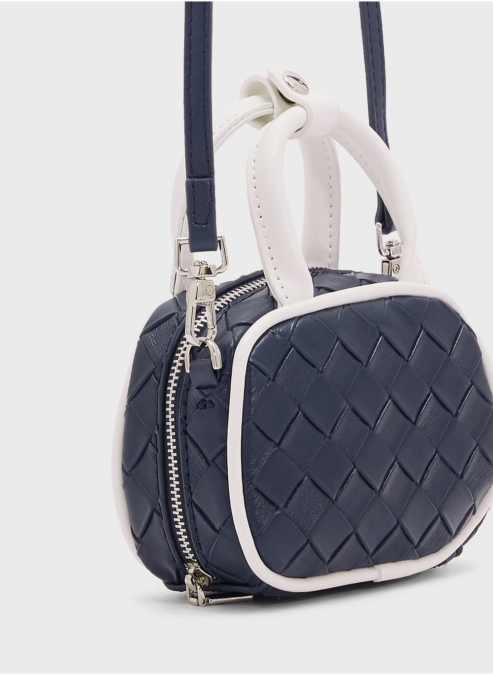 buy-ginger-woven-crossbody-bag_cts