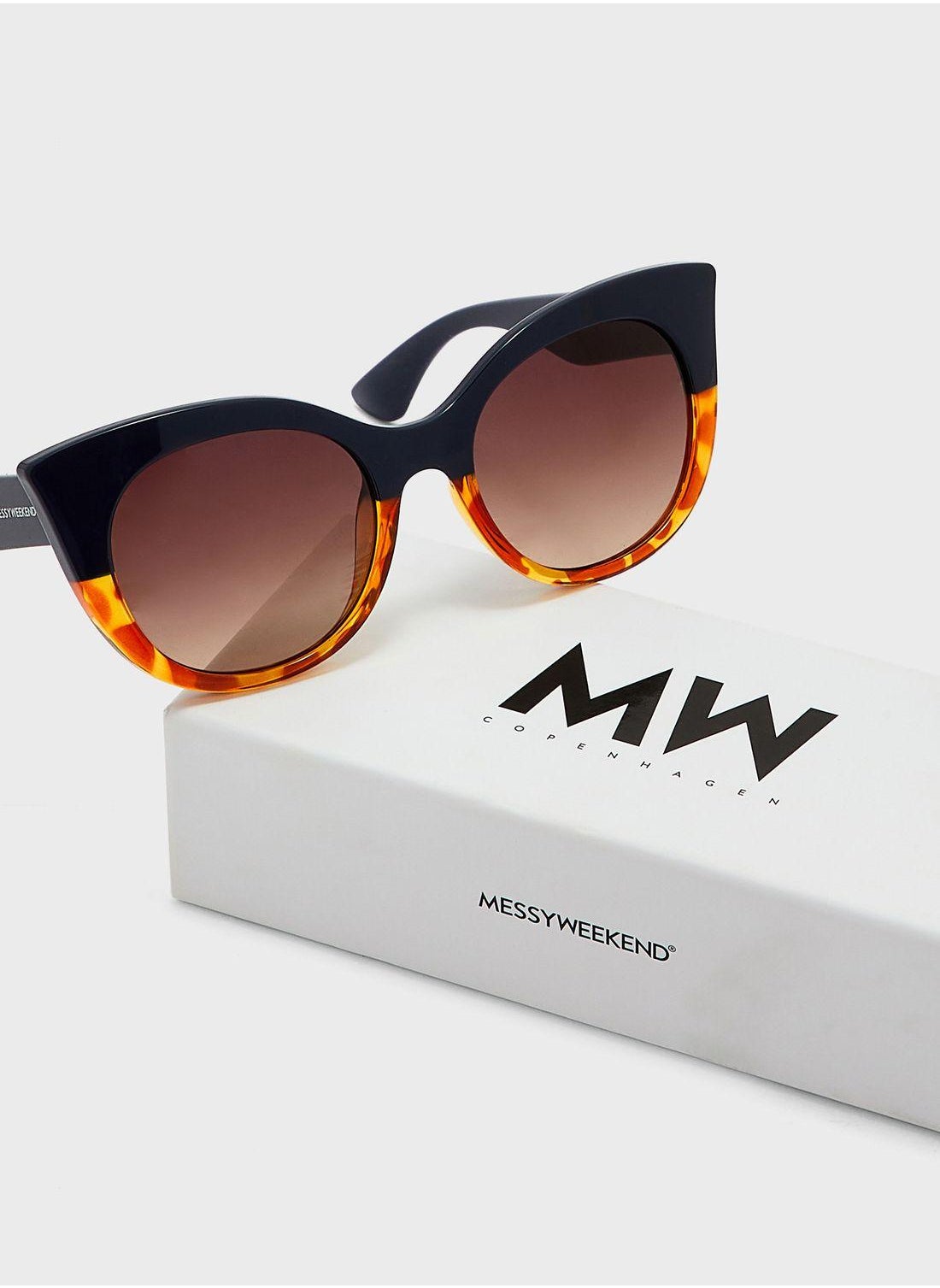 buy-messyweekend-thelma-shape-sunglasses_nug