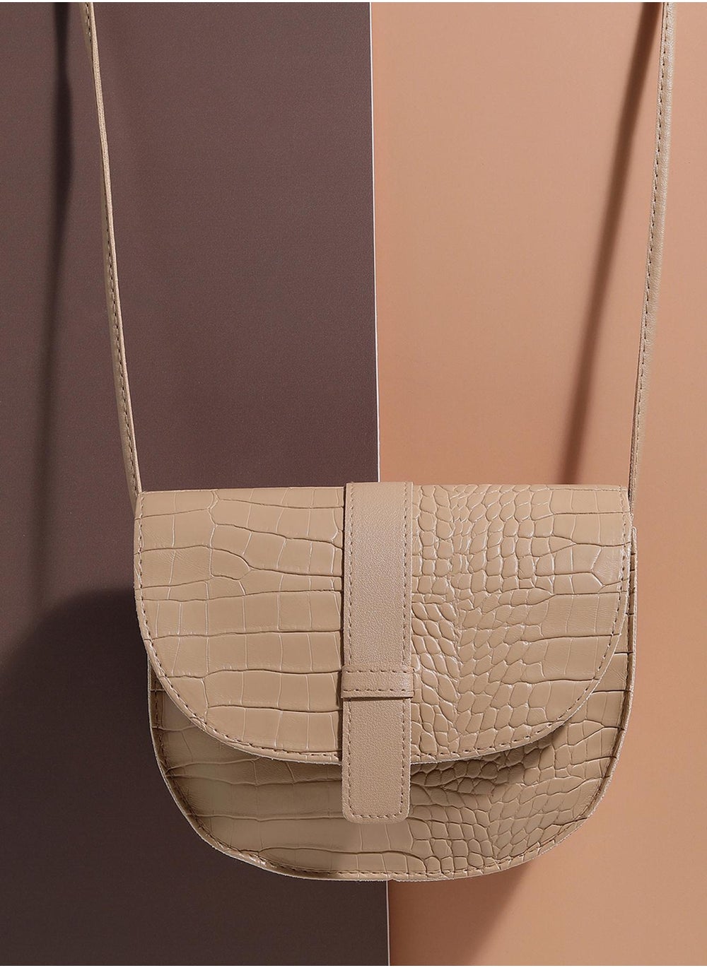 buy-haute-sauce-croco-beige-cross-body-bag_voo