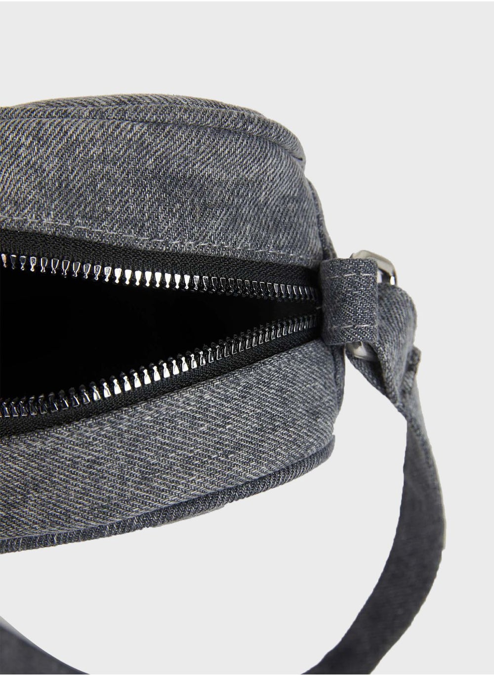 buy-defacto-woman-jean-shoulder-bag_frd