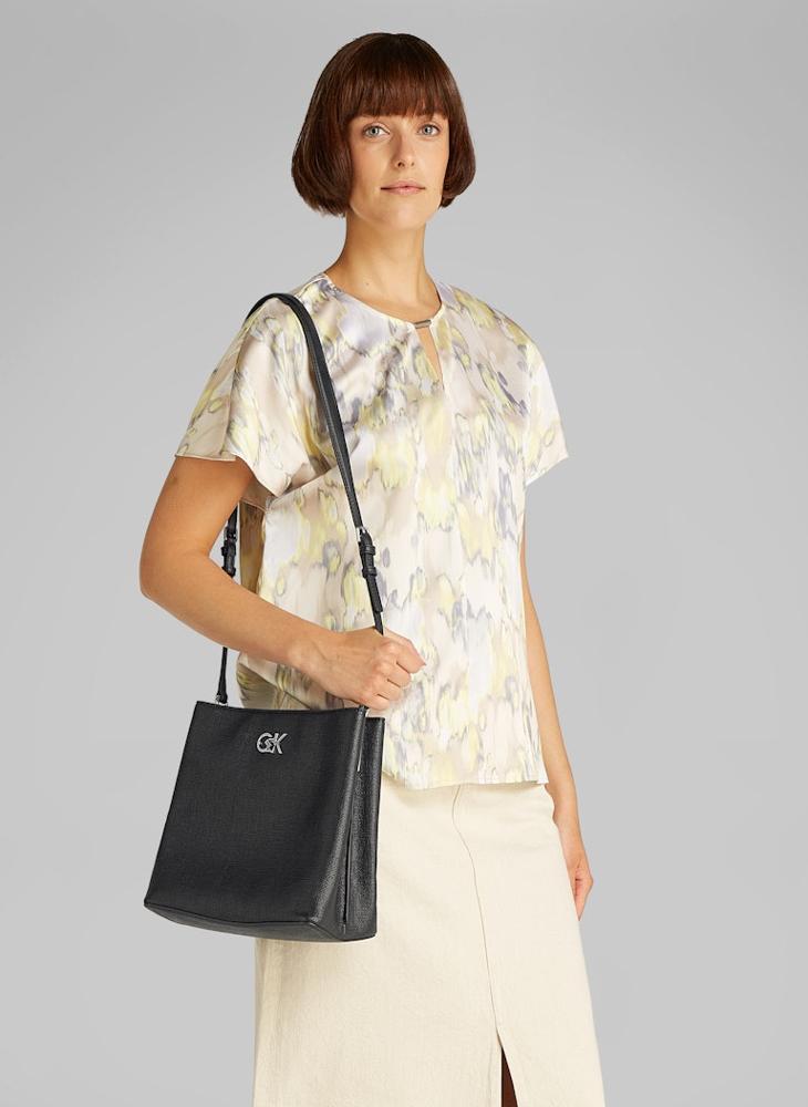 buy-calvin-klein-bucket-bag_j4f