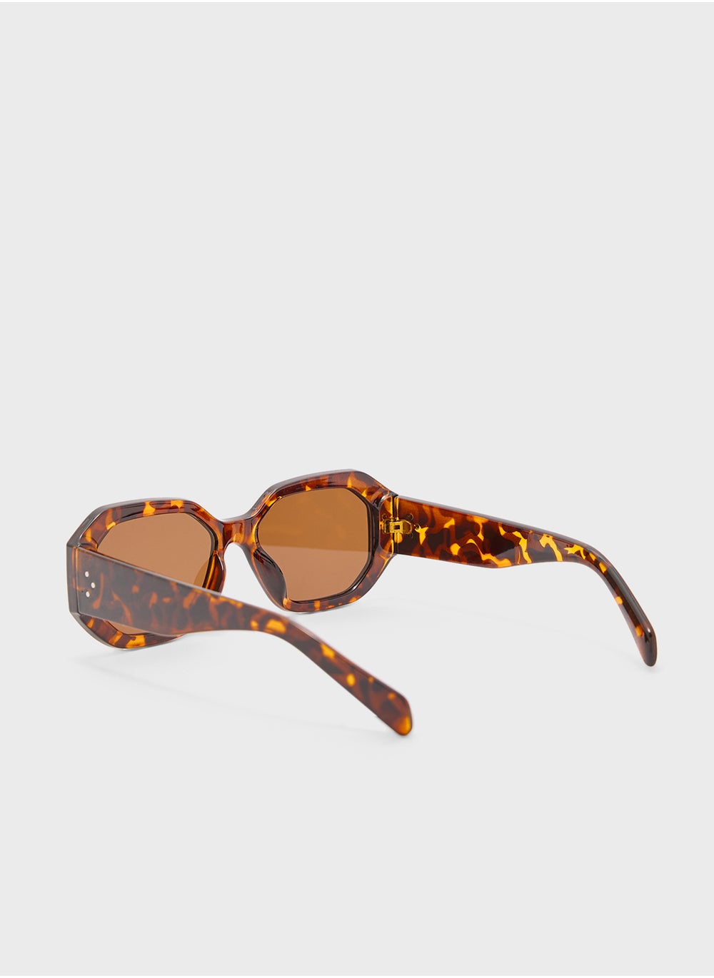buy-ginger-angular-square-len-sunglasses_cey